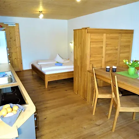 Gut Grasleiten Apartment Huglfing