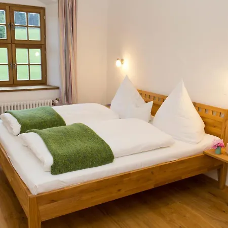 Gut Grasleiten Apartment