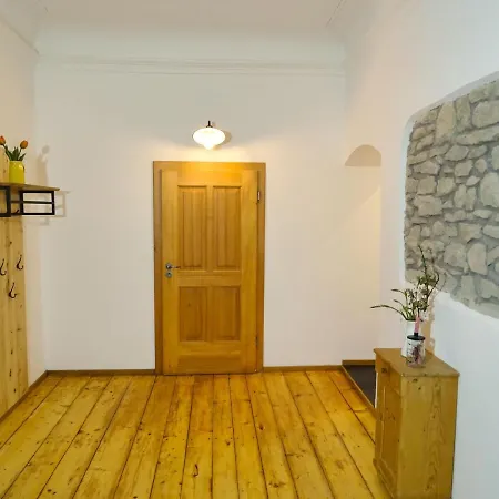Gut Grasleiten Apartment *