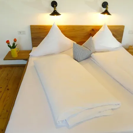 Gut Grasleiten Apartment Huglfing