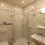 Gut Grasleiten Apartman *