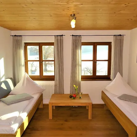 Gut Grasleiten Apartament Huglfing