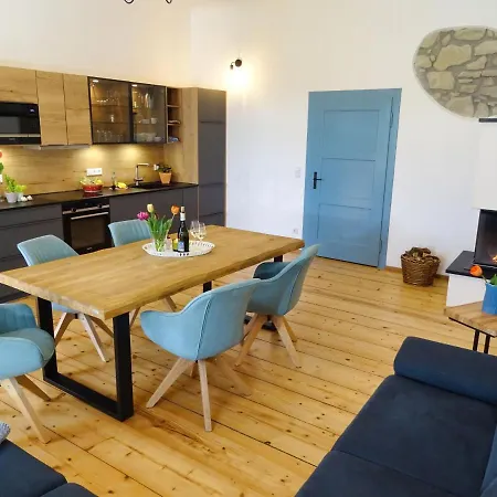 Gut Grasleiten Apartman *